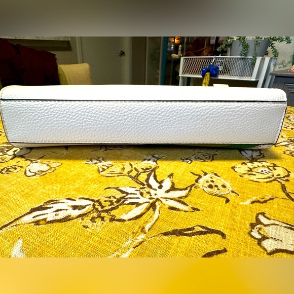 Michael Kors Bag and Wallet Set - Picture 3 of 7